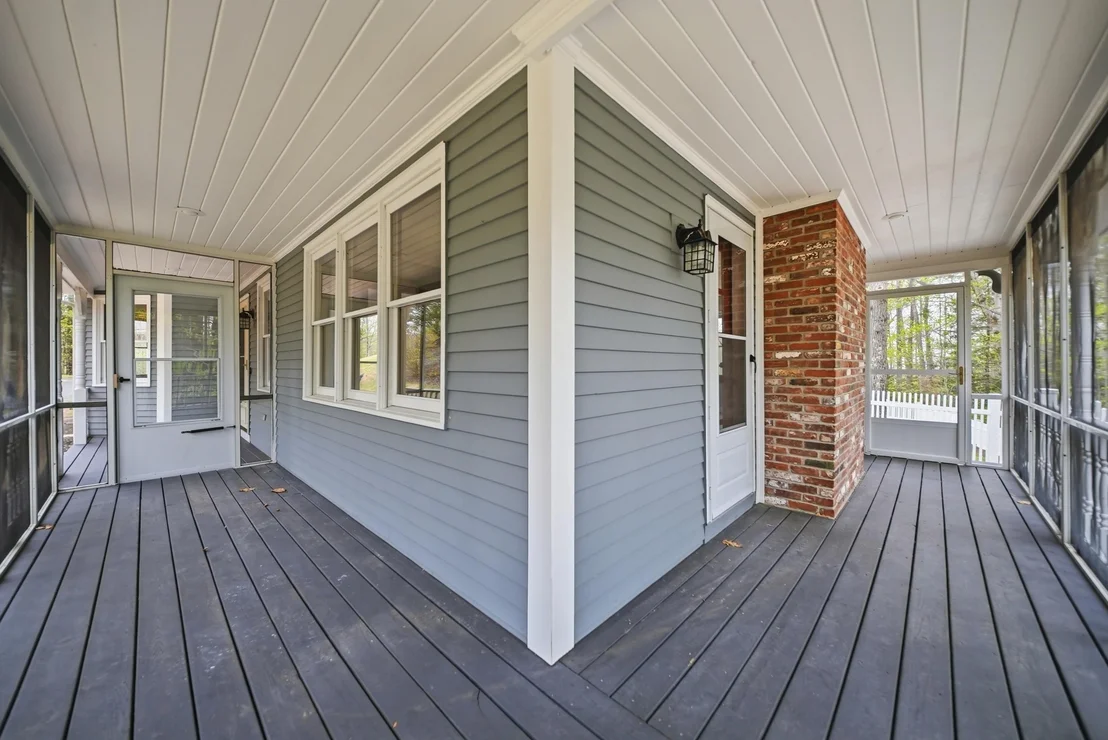 Photo of 142 Forestview