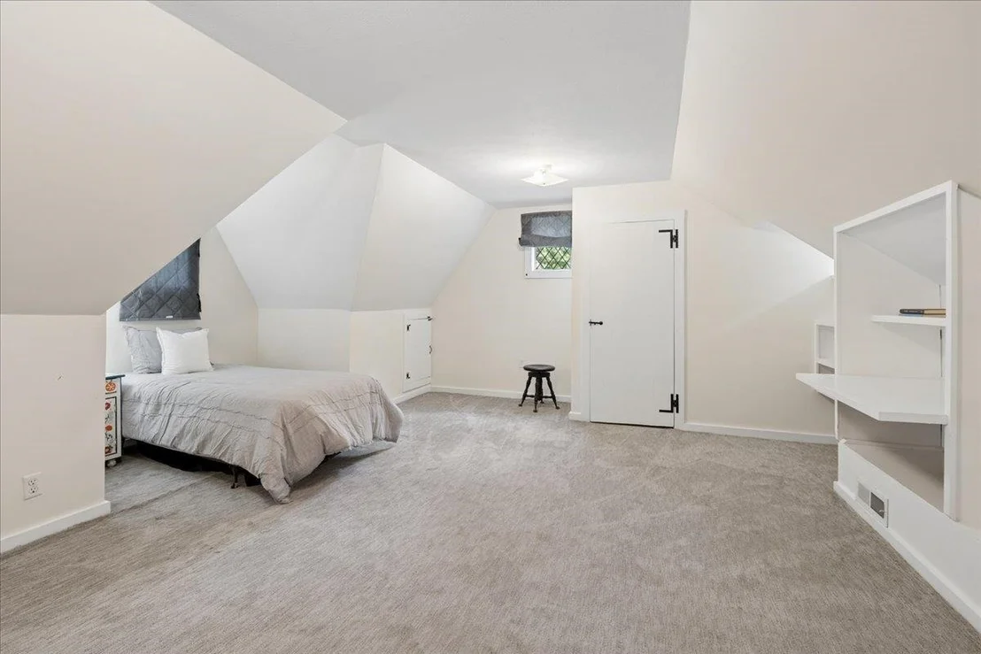 Photo of 14 Walnut Hill