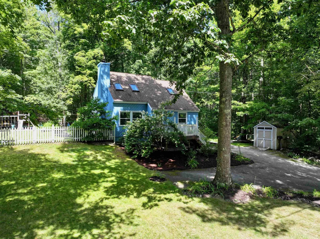 Photo of 285 Colby