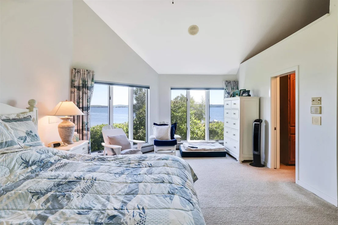 Photo of 424 Miller
