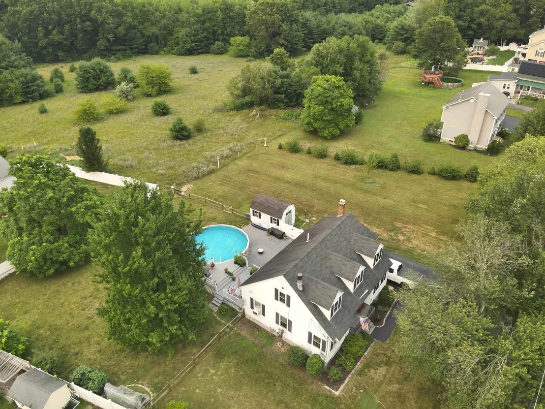 Photo of 284 Corning
