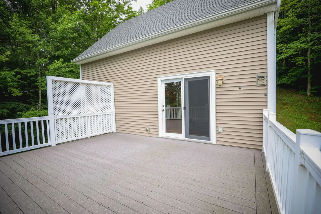 Photo of 570 Upper Meehan