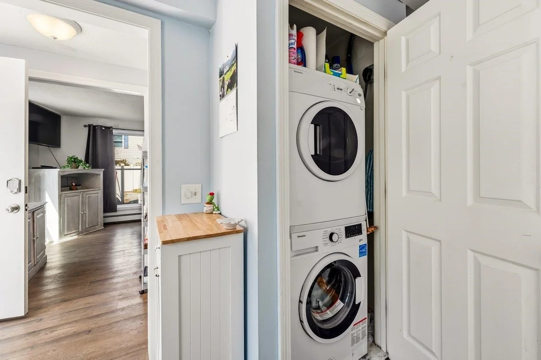 Photo of 29 Hemlock