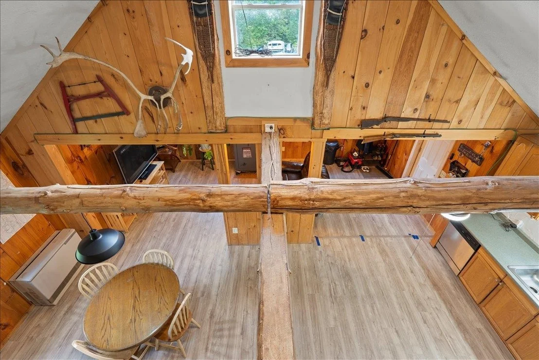 Photo of 3058 Perley