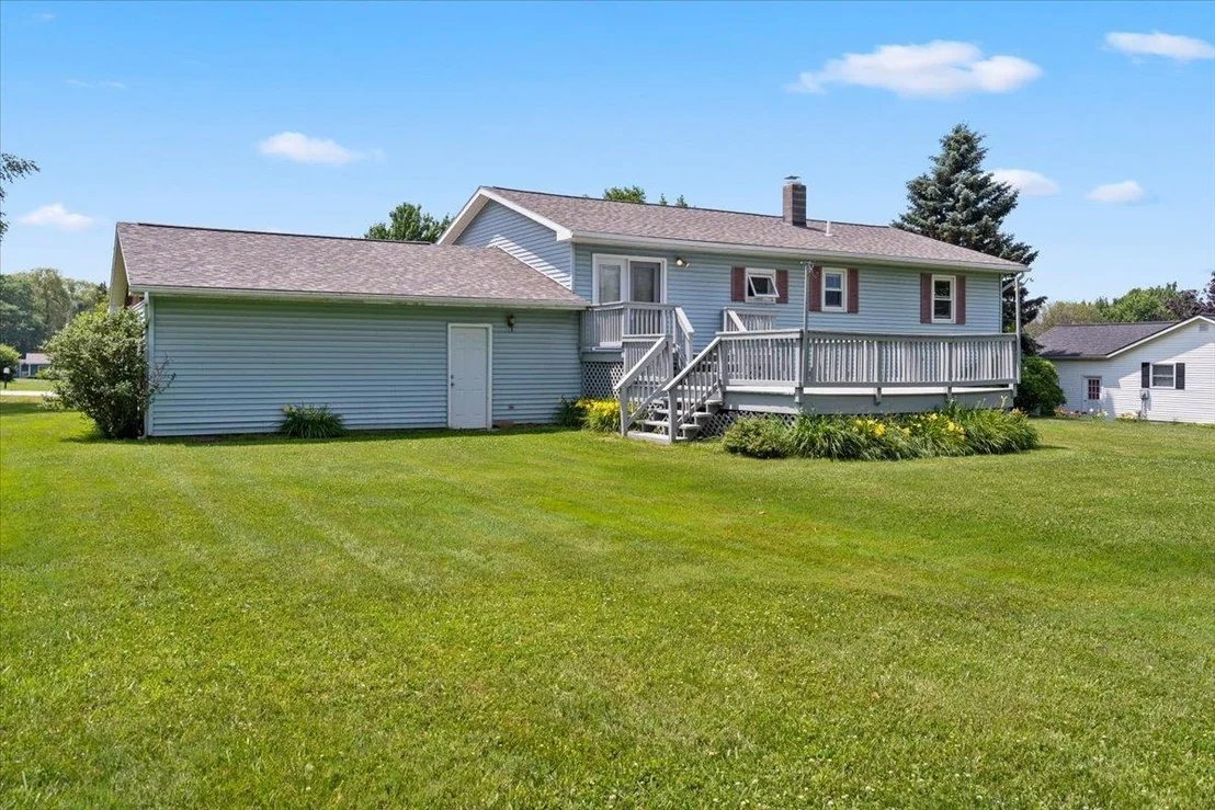 Photo of 17 Meadowbrook