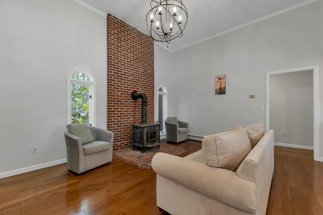 Photo of 35 Robin Acres