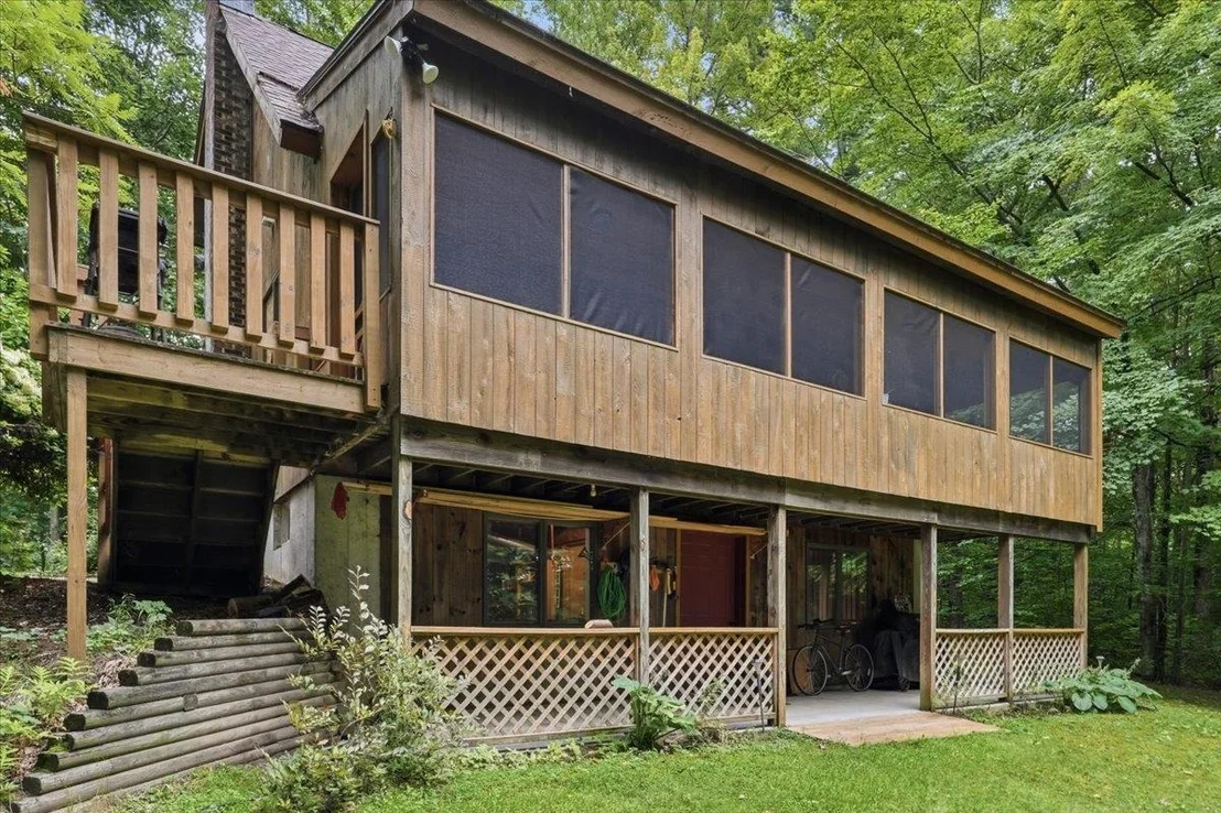 Photo of 17 Forest Ridge