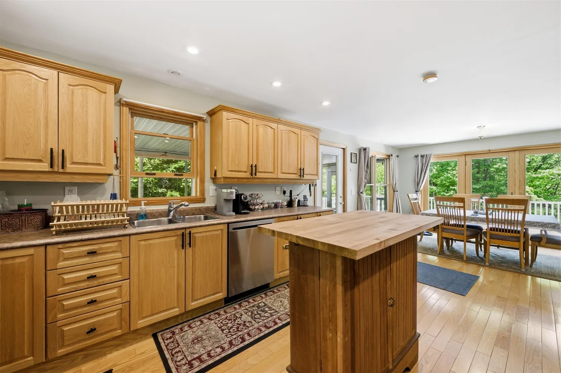 Photo of 299 Cloutier
