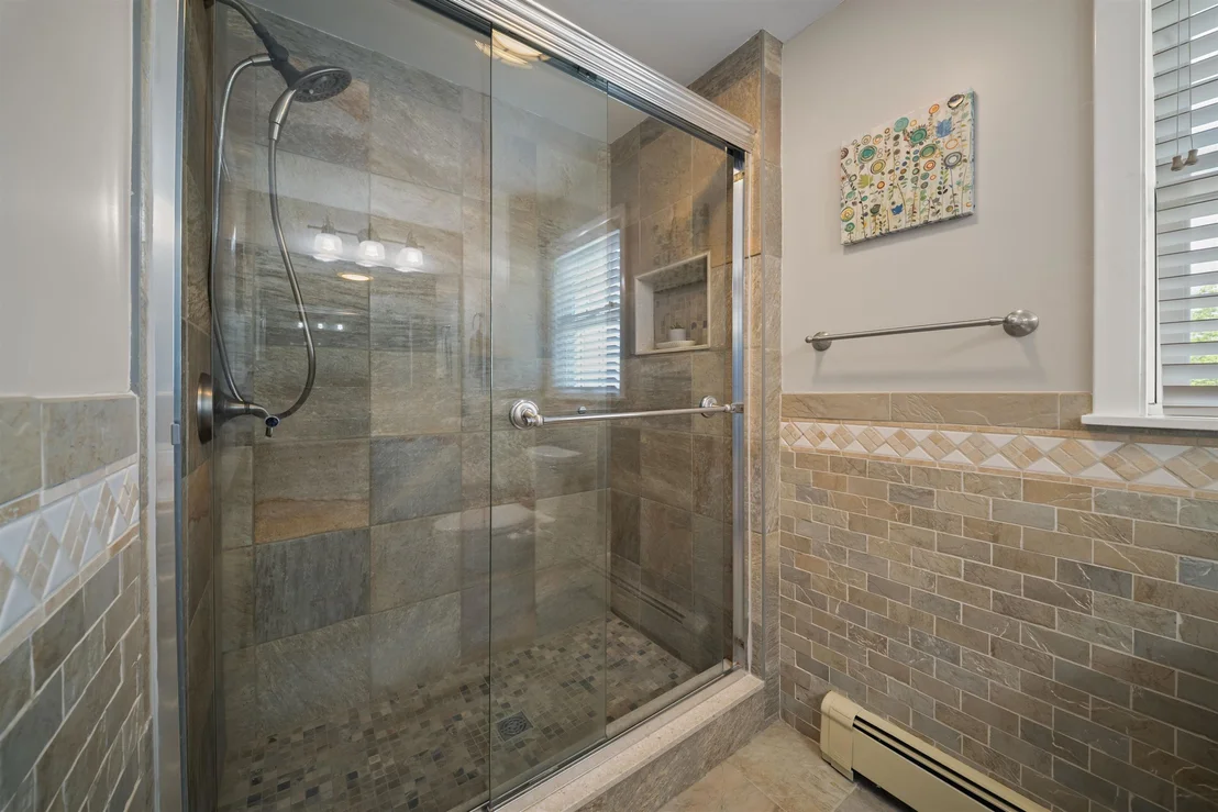 Photo of 232 Dover Point
