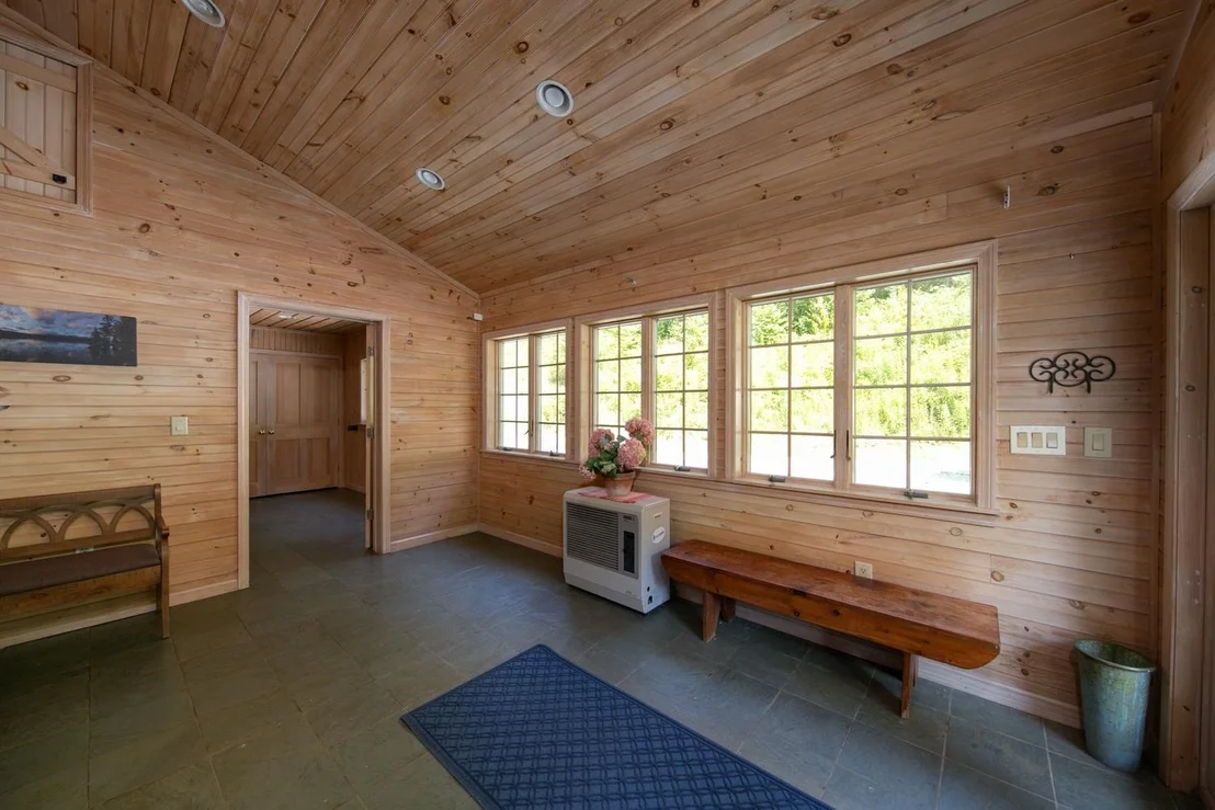 Photo of 2744 Danby Mountain