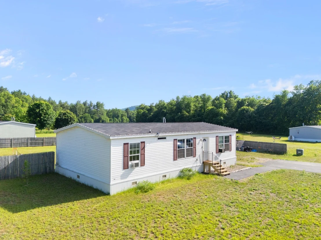 Photo of 243 Newton