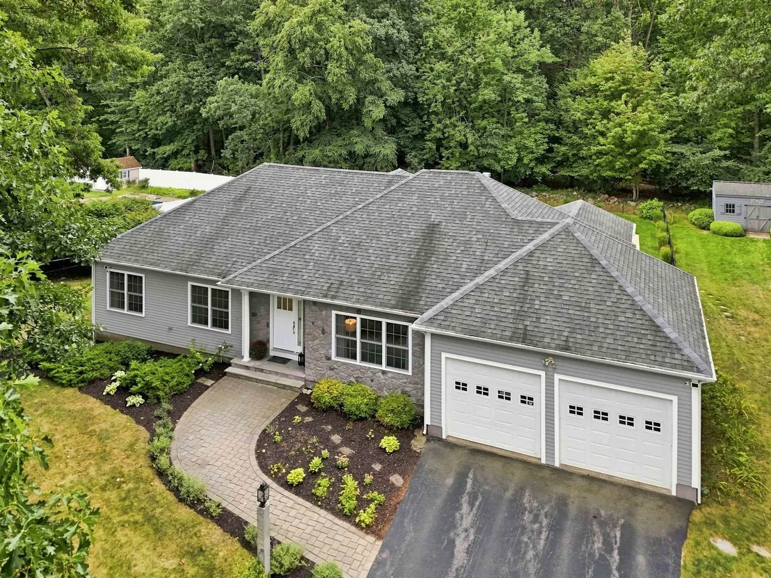 Photo of 8 Rolling Ridge