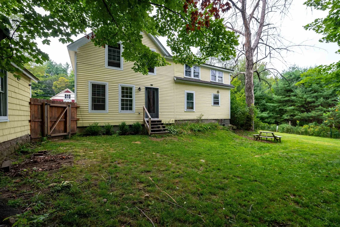 Photo of 147 Conway