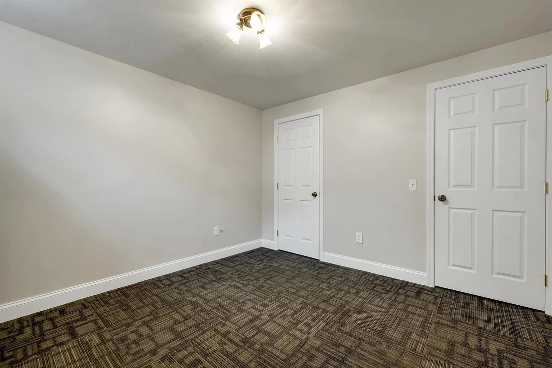 Photo of 11 Burnham