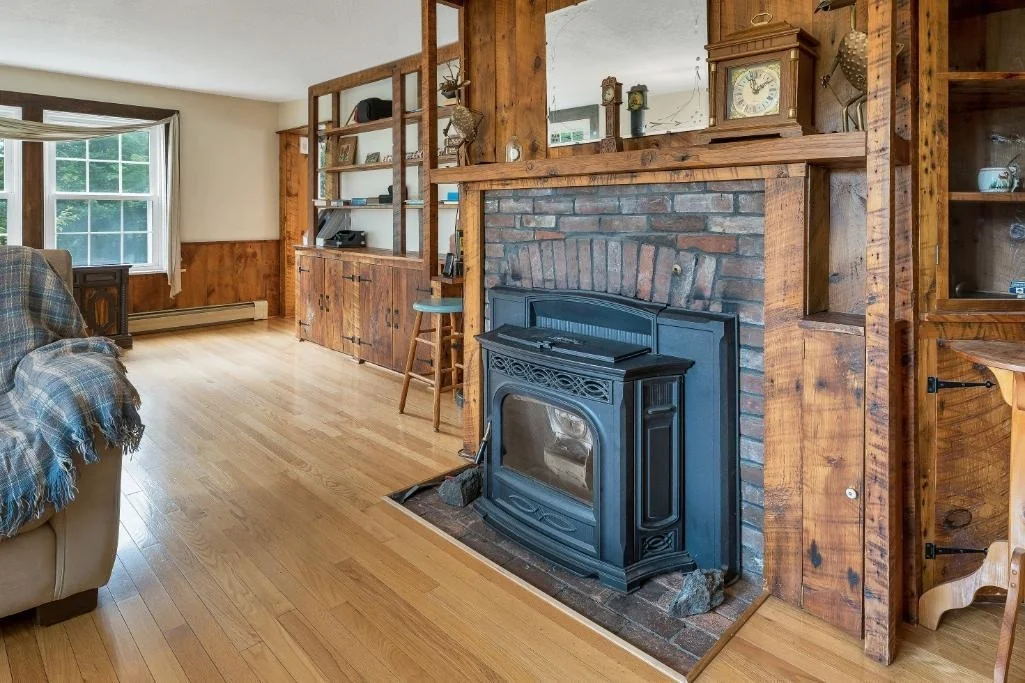 Photo of 533 Ellsworth Hill