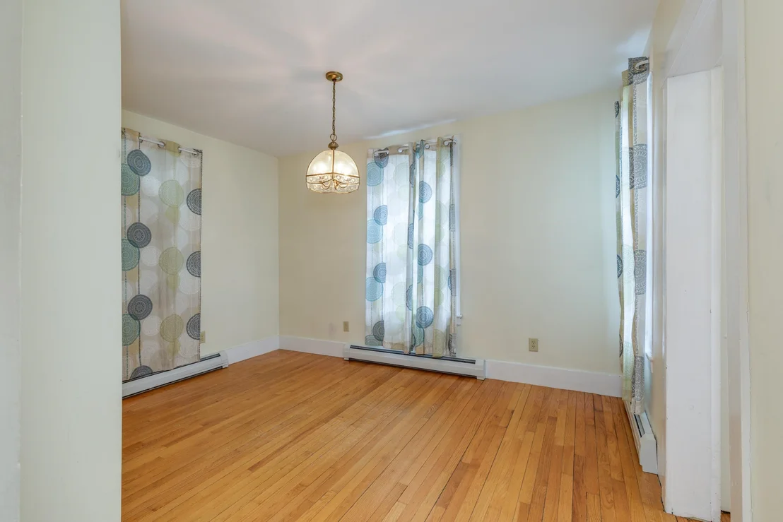 Photo of 51 Laurel