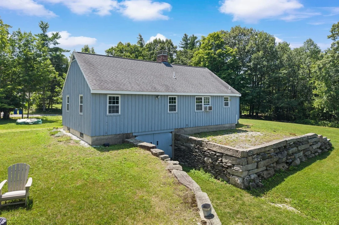 Photo of 498 Brookline
