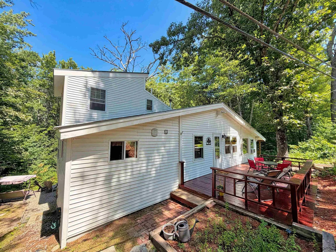 Photo of 140 Mountain View