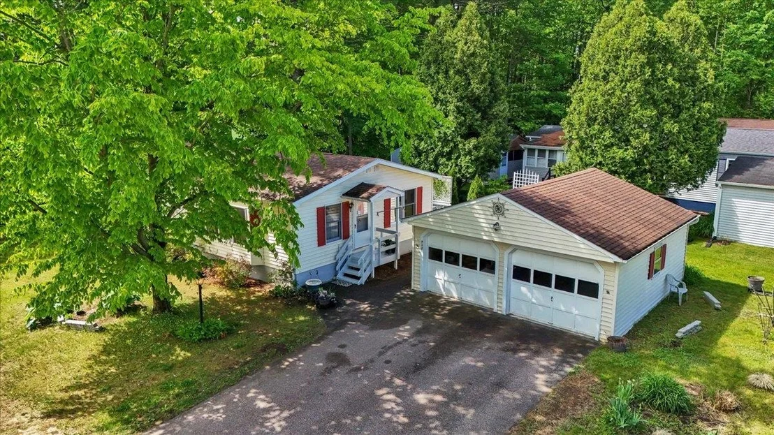 Photo of 107 Williston Woods