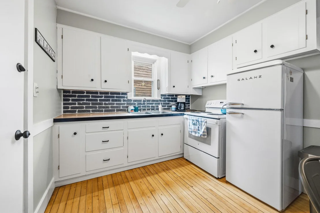 Photo of 134 Cedar Pond