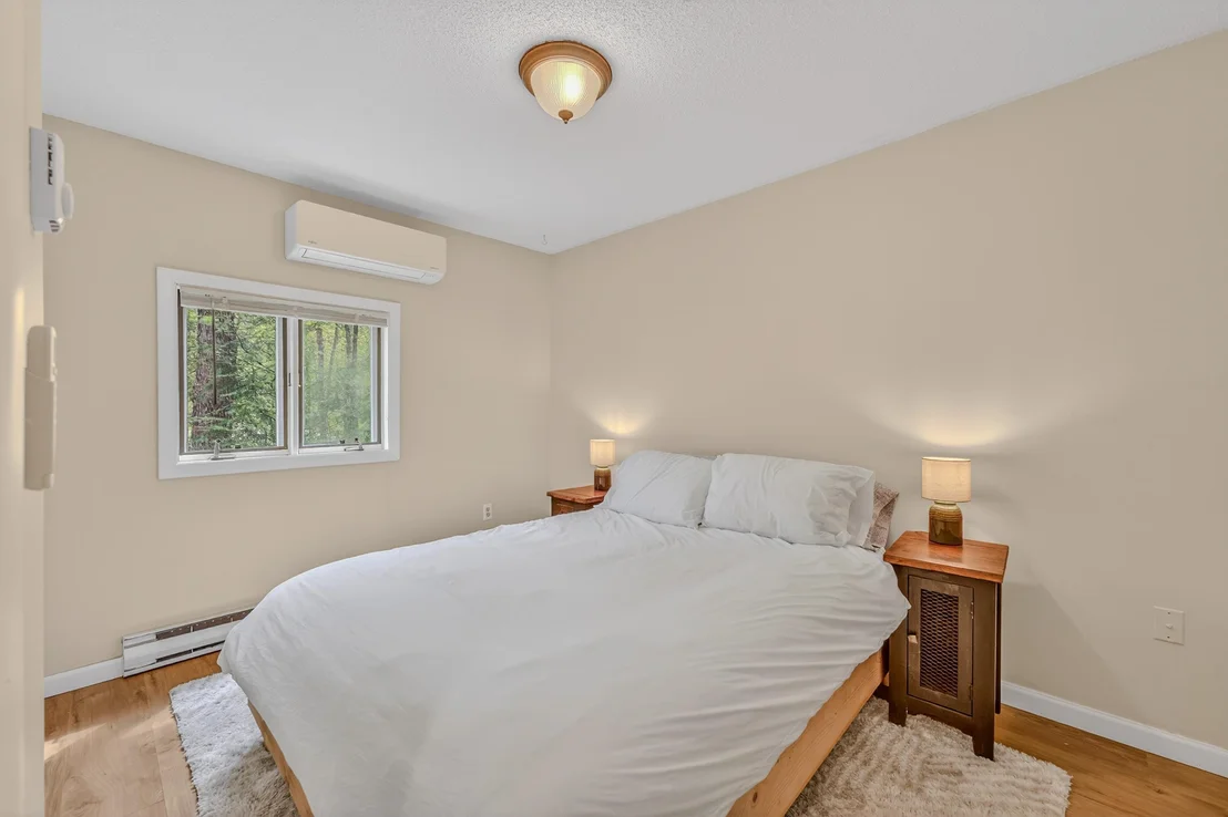 Photo of 5 Bell Valley