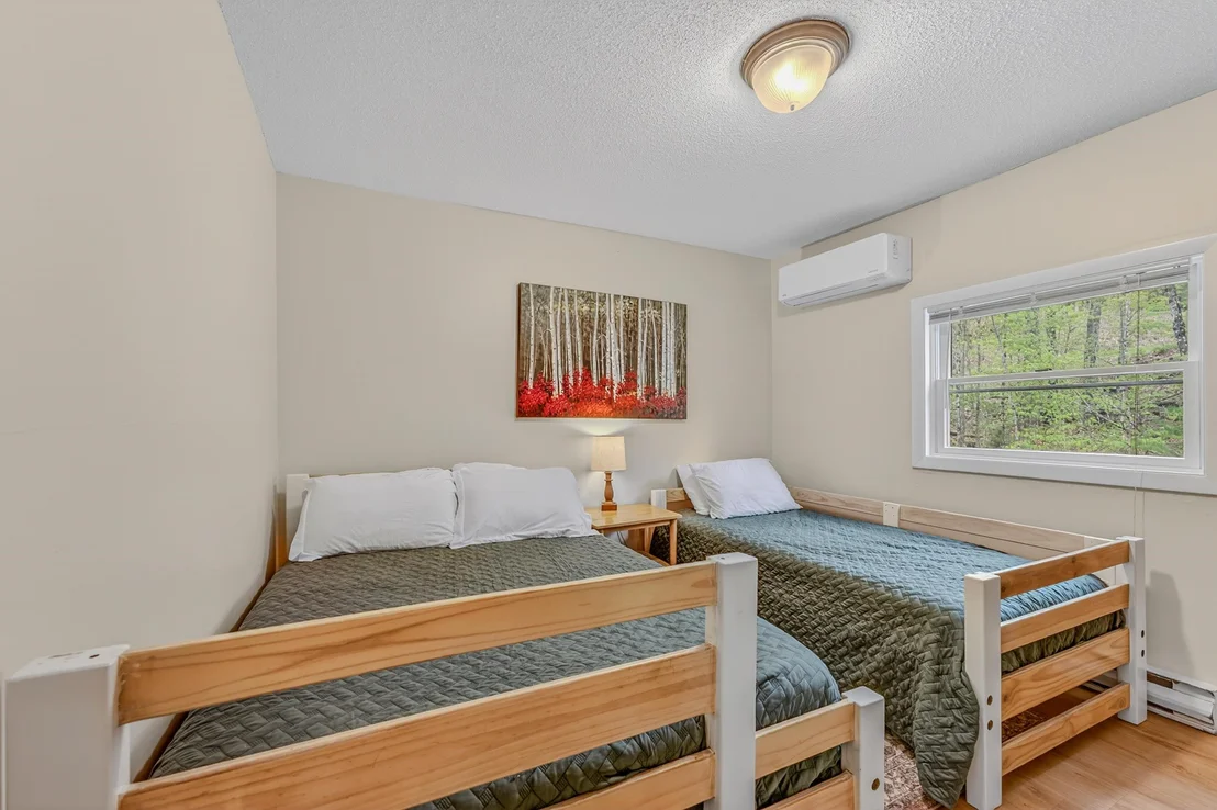Photo of 5 Bell Valley