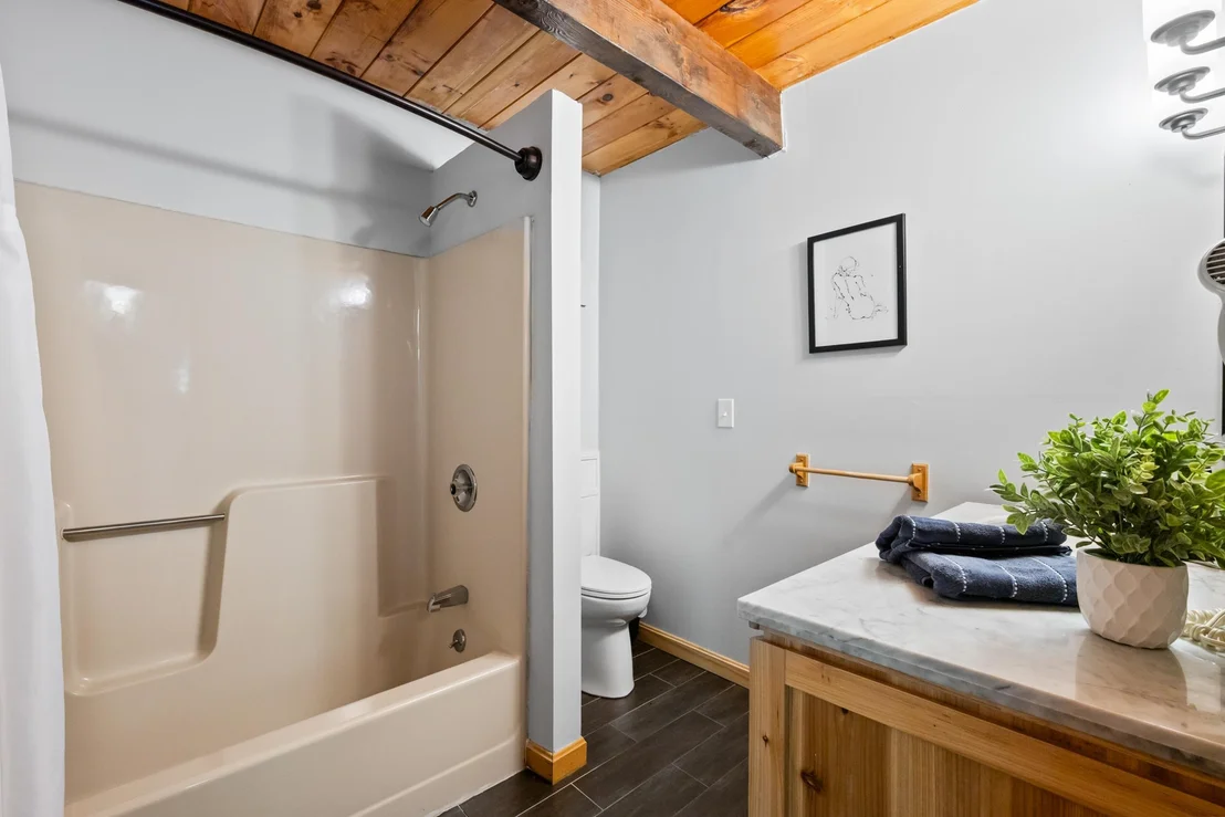 Photo of 275 Glen Ledge
