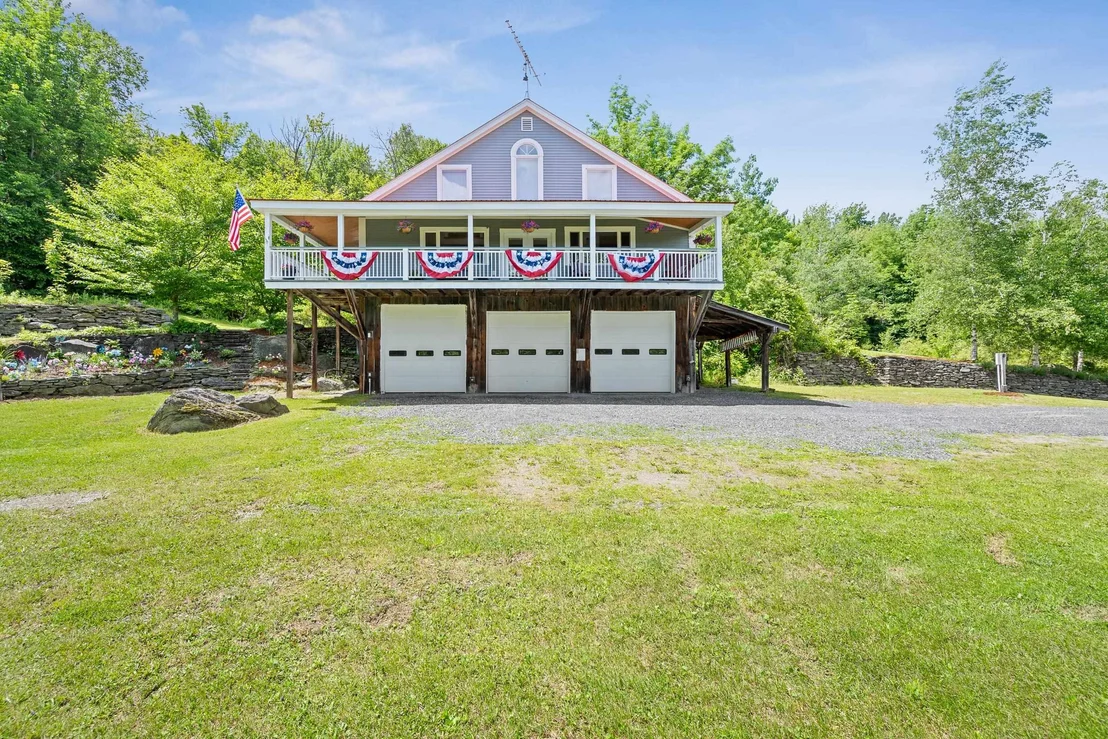 Photo of 1012 Hallstrom