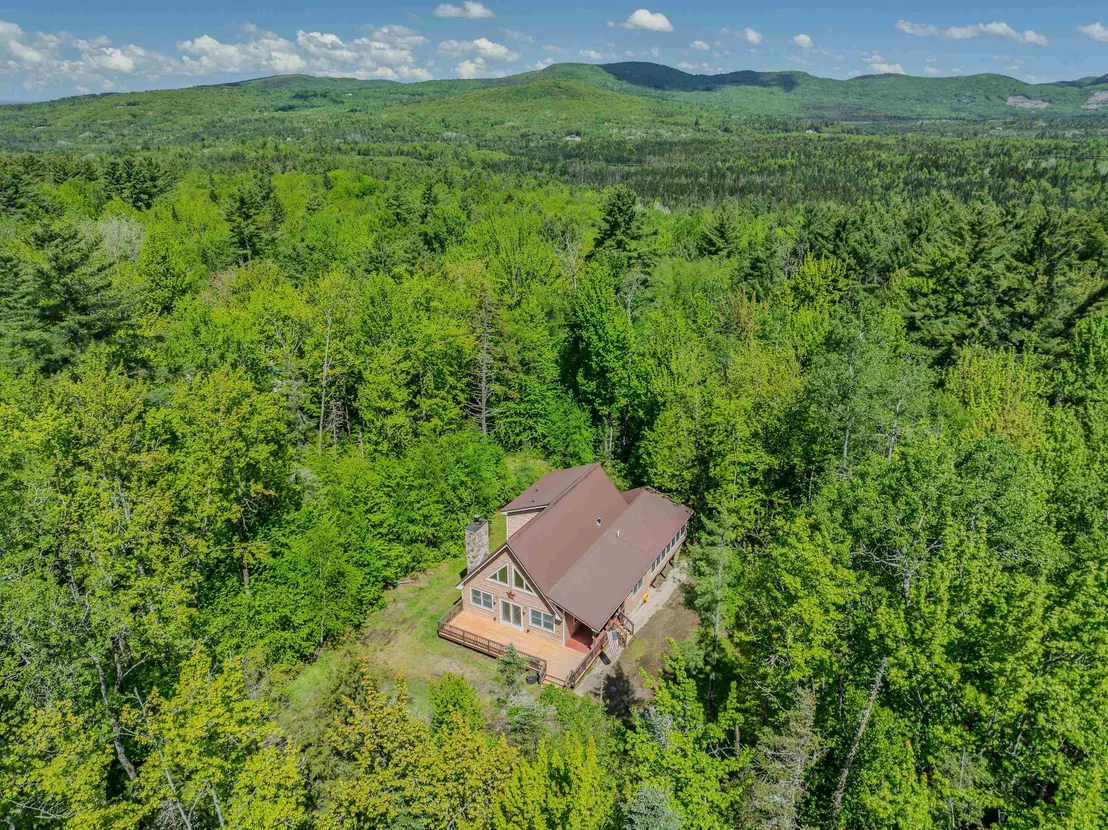 Photo of 1560 Cherry Valley