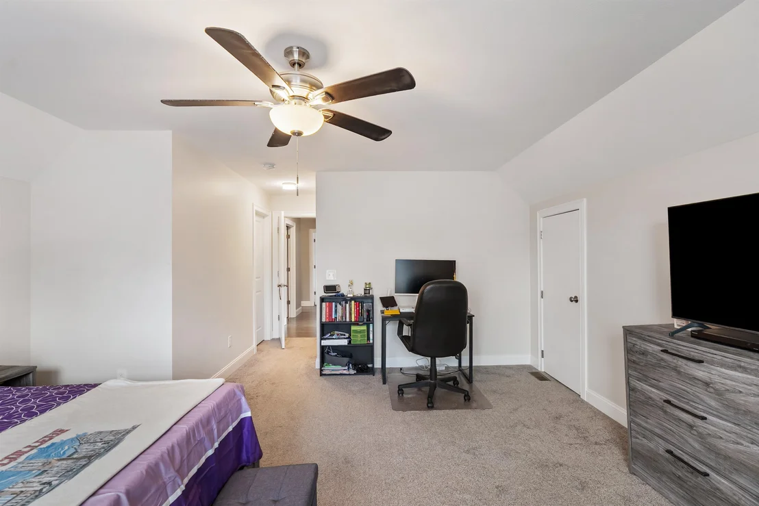 Photo of 44 Sheffield