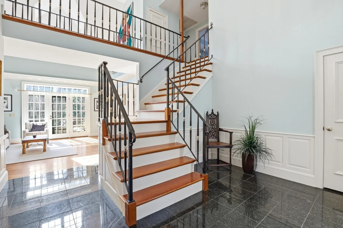 Photo of 63 Ridge