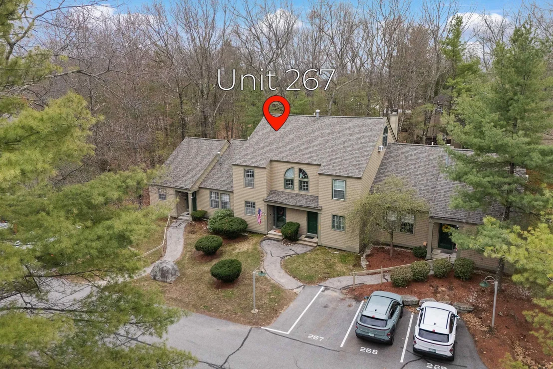 Photo of Unit 267 at 1465 Hooksett