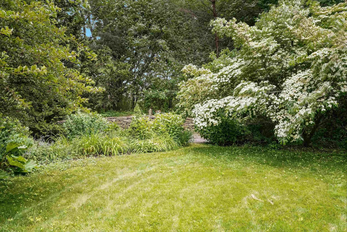 Photo of 221 Piscassic