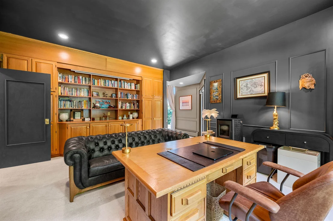 Photo of 119 Pinnacle