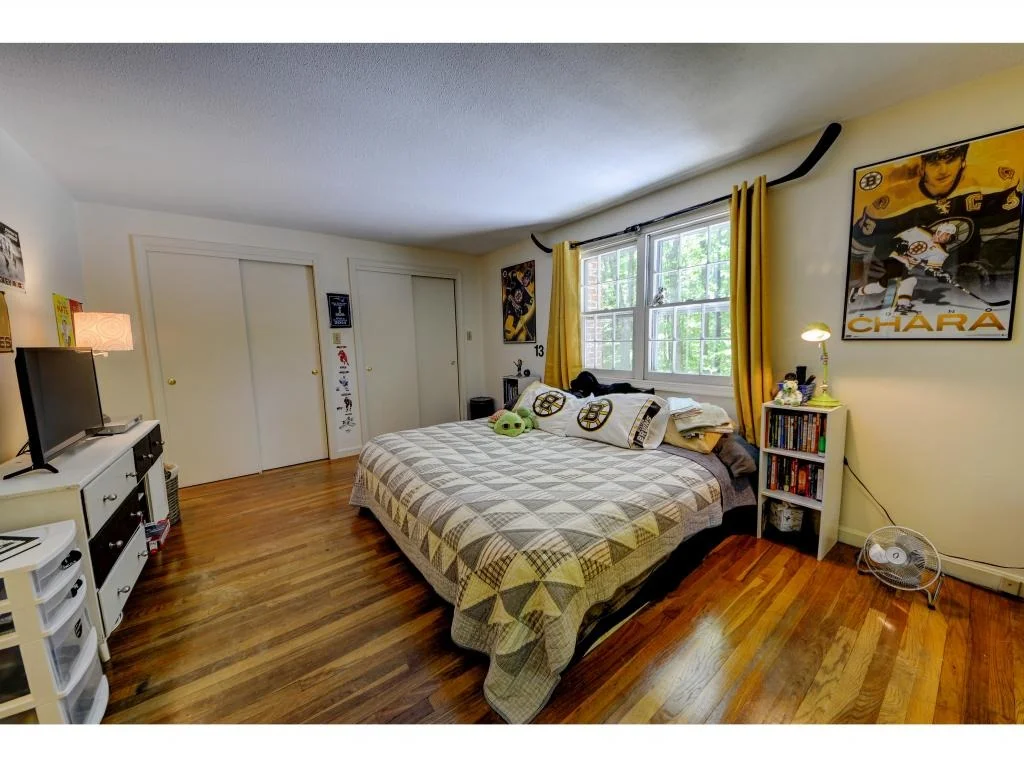 Photo of 11 Bartlett