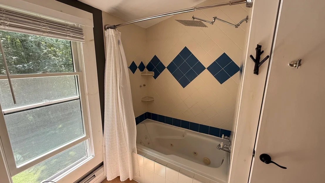 Photo of 412 Logan