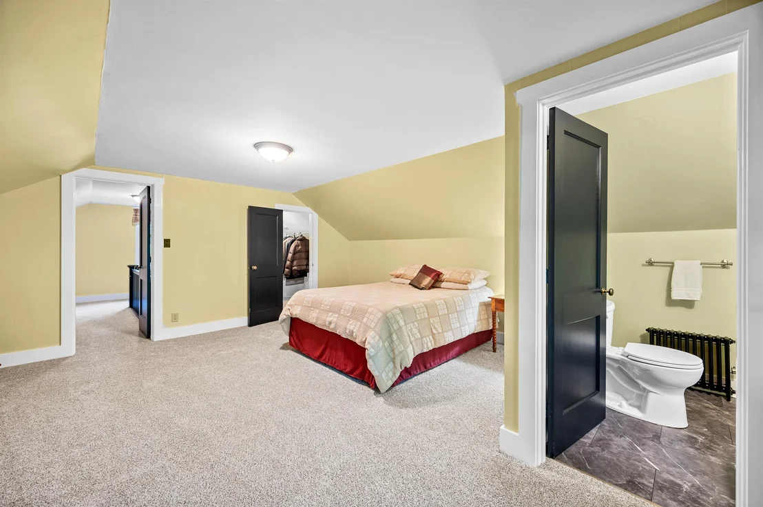 Photo of 152 Fairview