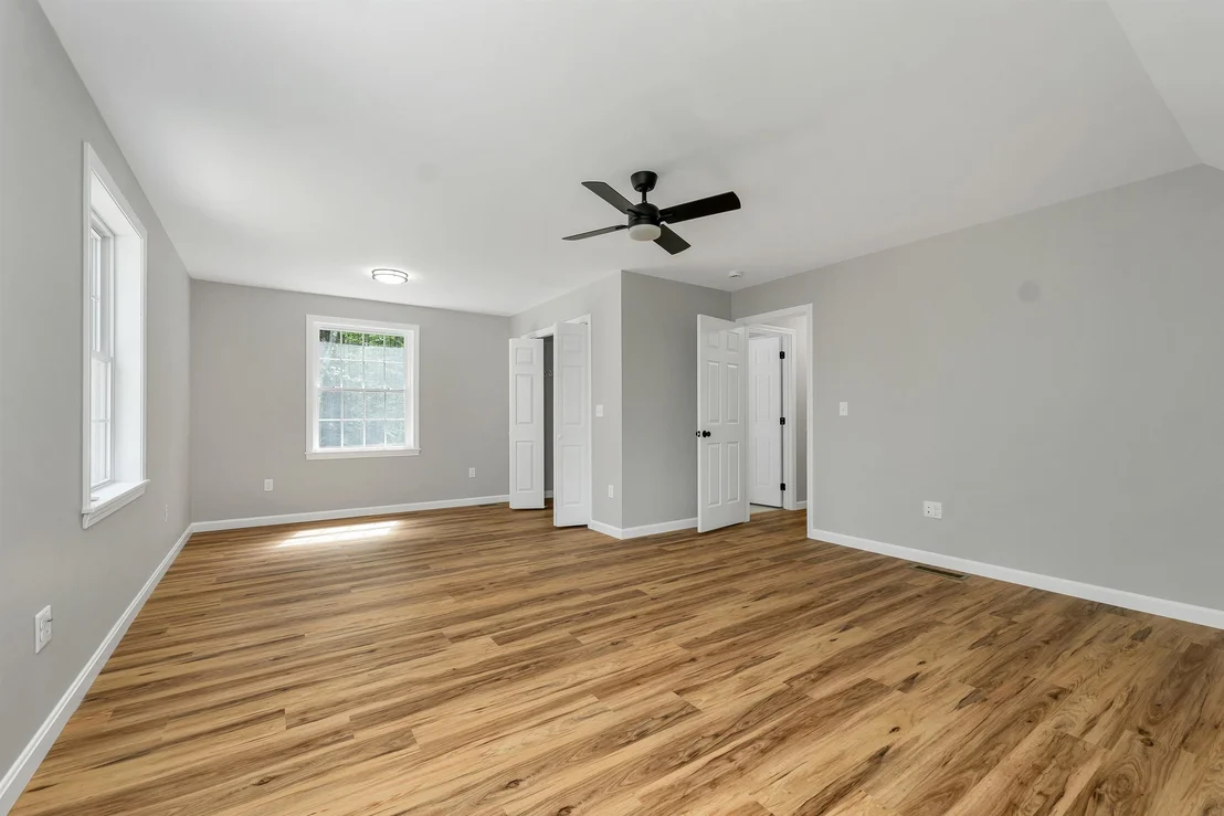Photo of 145 Holmes
