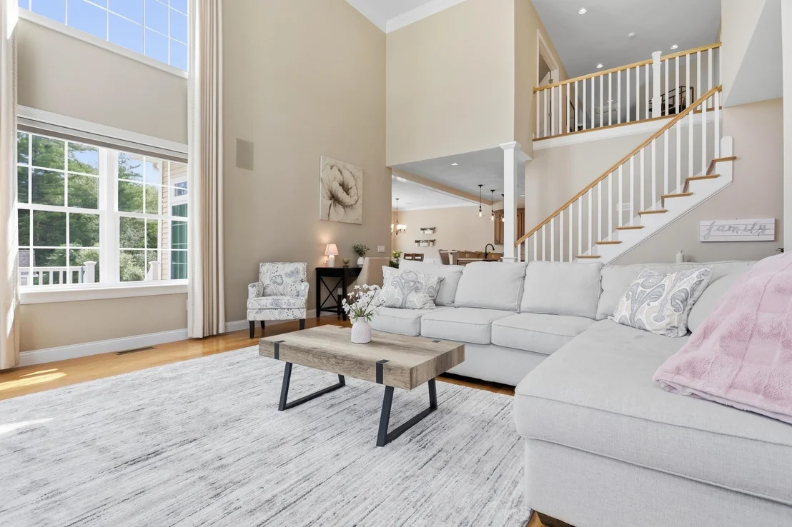 Photo of 28 Lamplighter