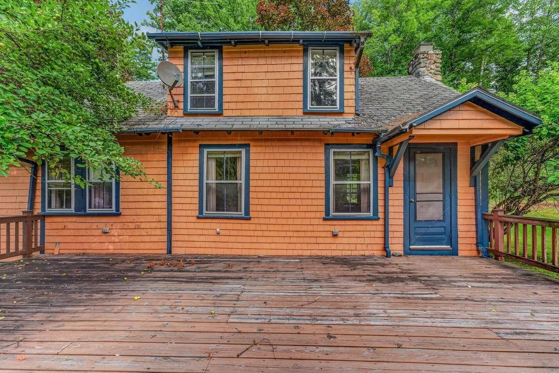 Photo of 1479 Main