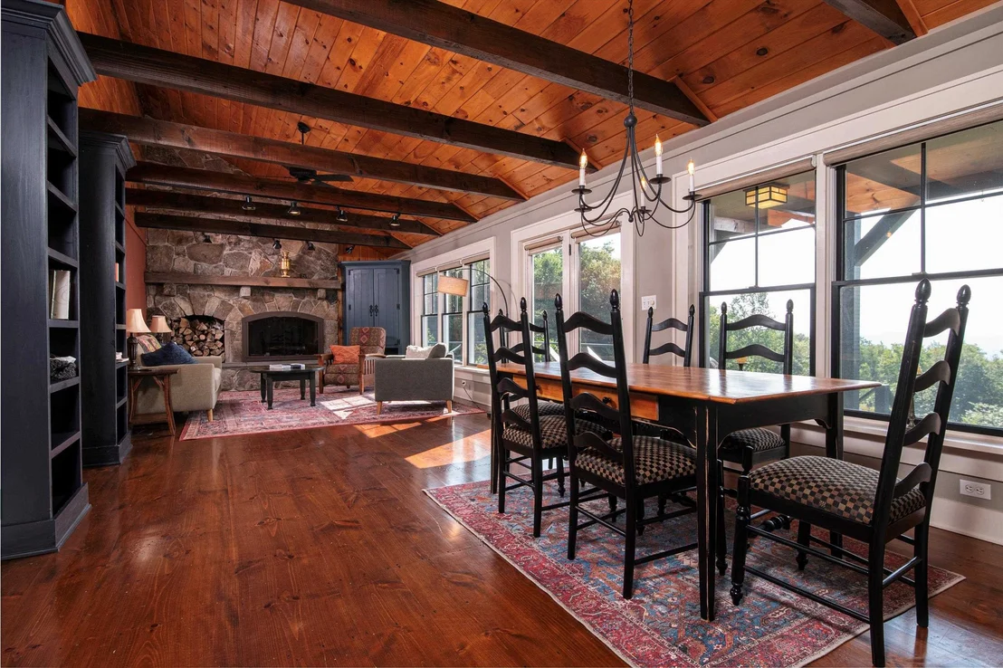 Photo of 365 Timson Hill