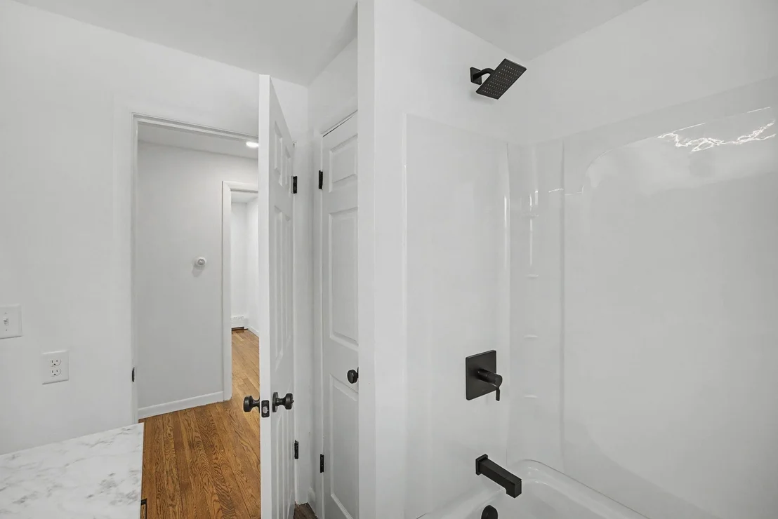 Photo of 12 Davis
