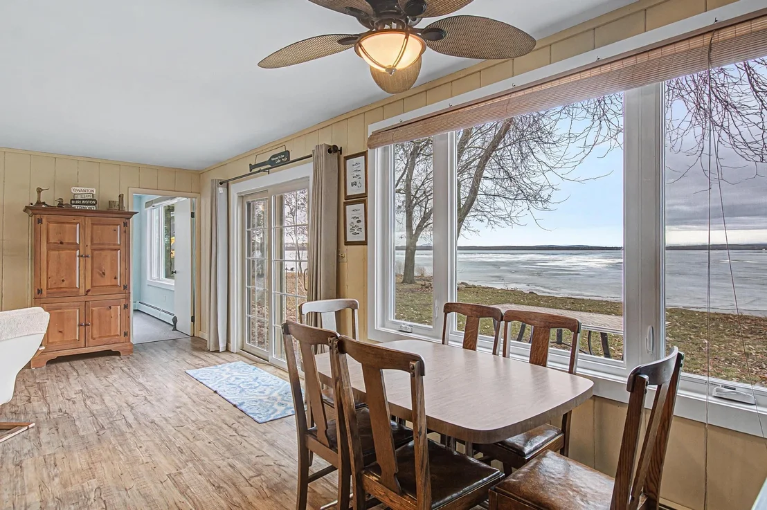 Photo of 87 Jayview
