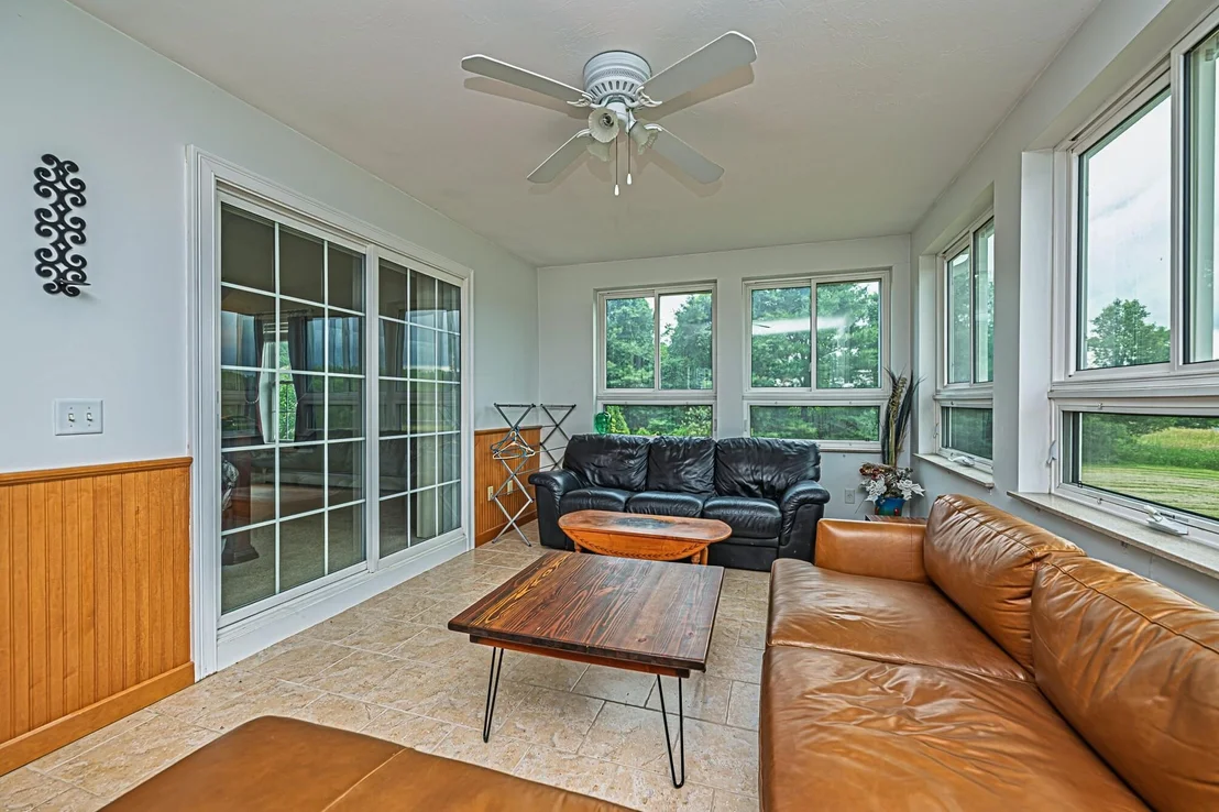 Photo of 72 Tenney
