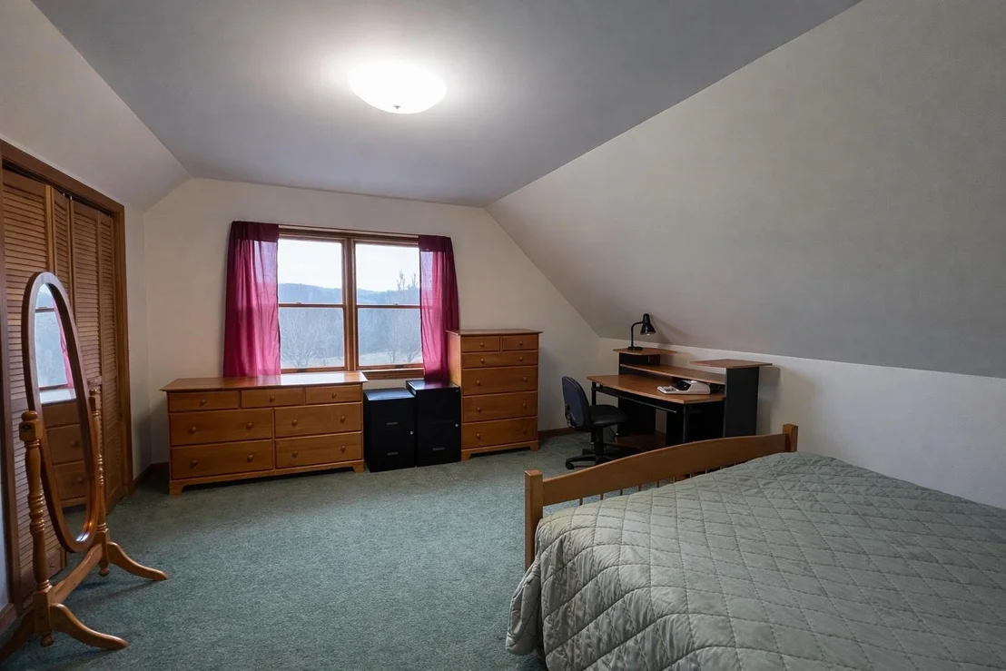 Photo of 82 Stark