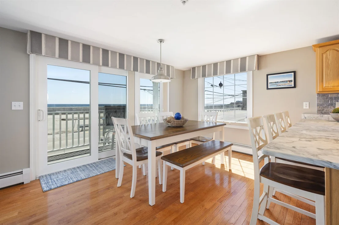 Photo of Unit 1 at 605 Ocean