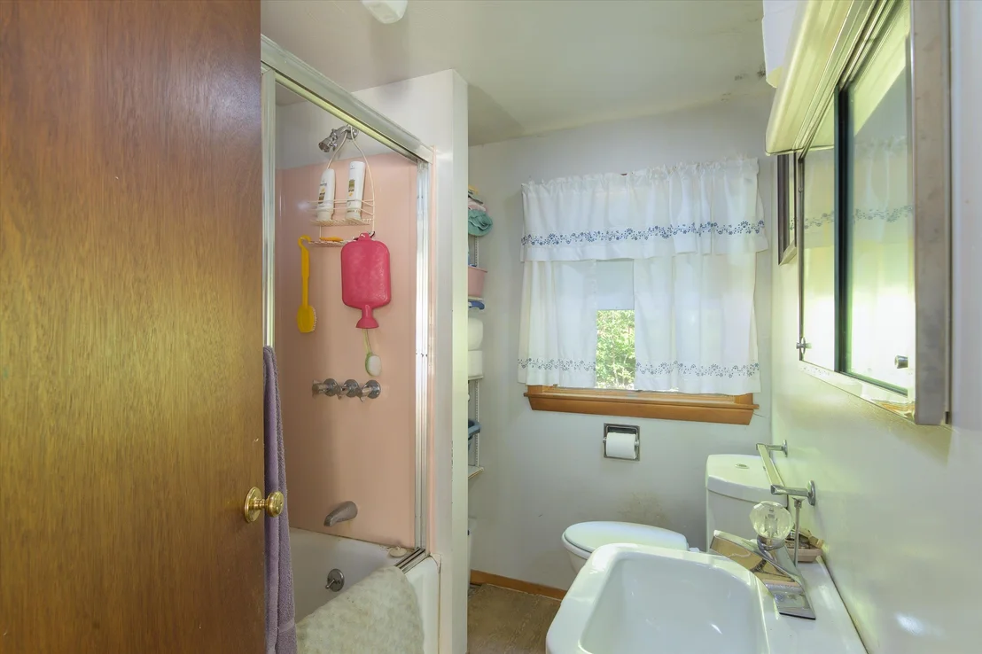 Photo of 57 Eddy