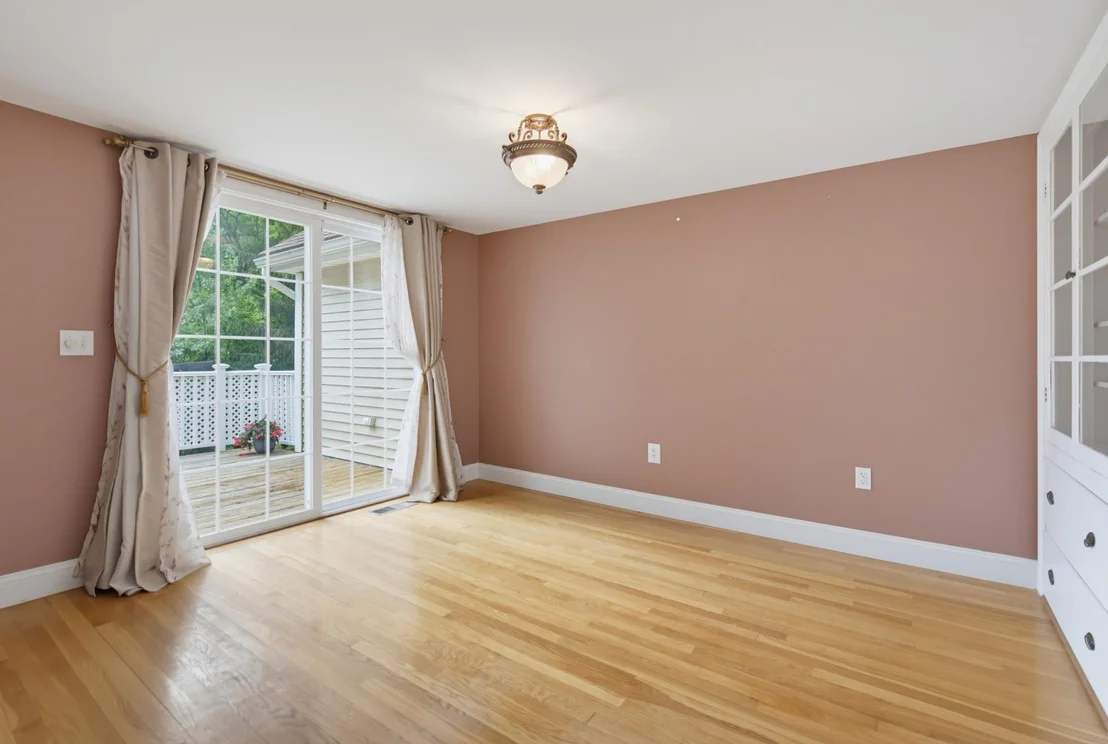 Photo of 35 Pleasant