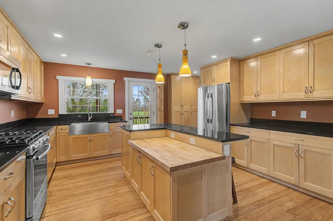Photo of 4282 Randolph