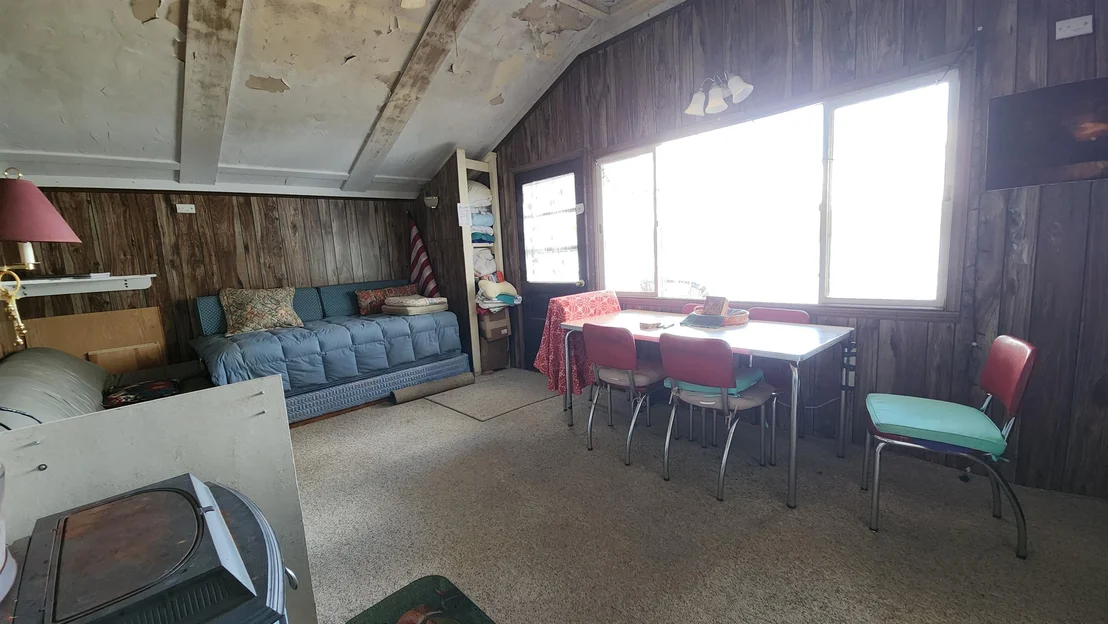 Photo of 36 Johnson